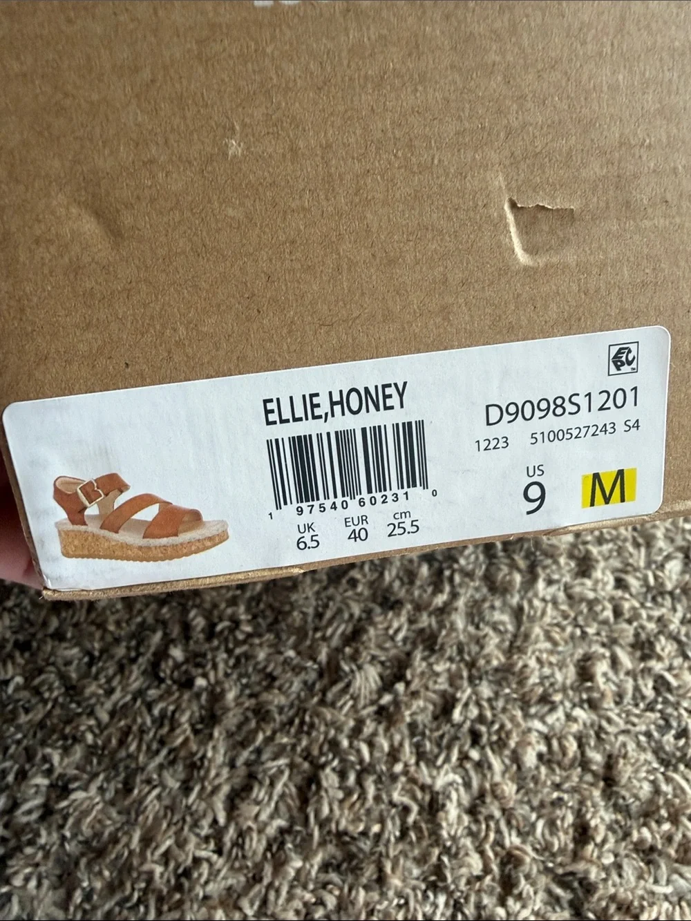 NIB Dr. Scholl's Ellie Espadrille Sandals in Honey Color- Size 9